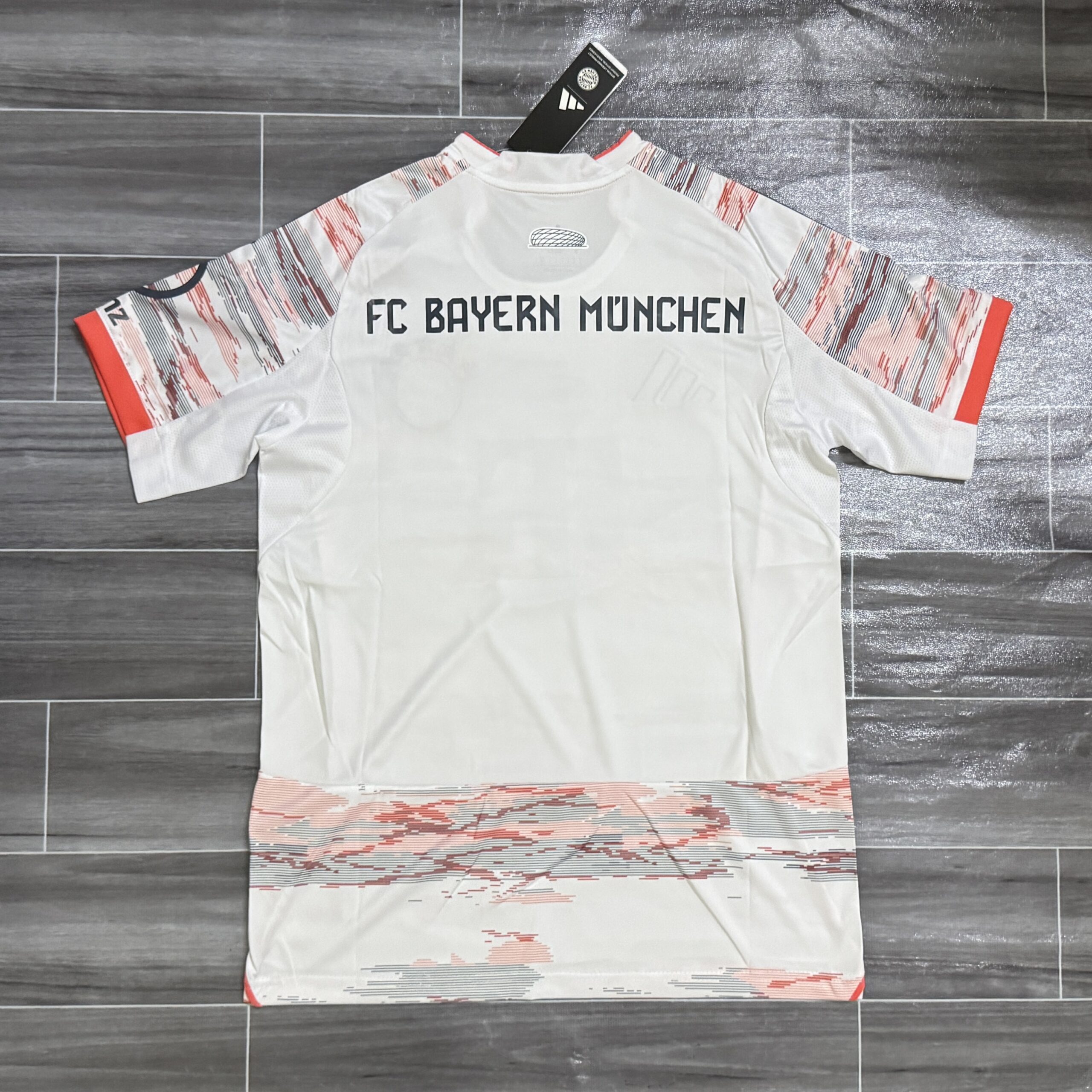 Bayern Munich Away Jersey 25/26 - Image 2