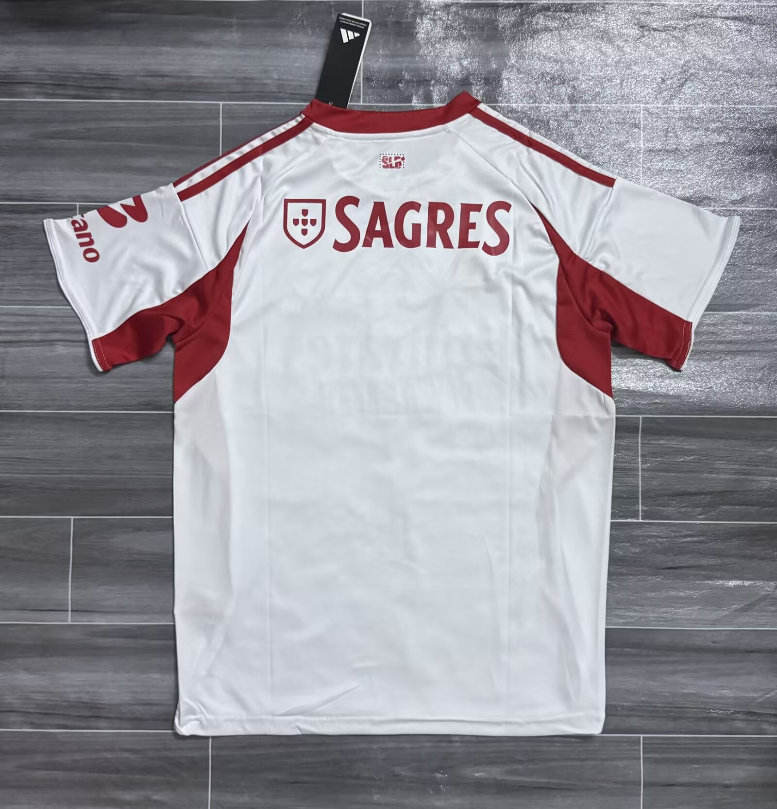 Benfica 2025/26 Away Jersey – Official Primeira Liga Alternate Kit - Image 2