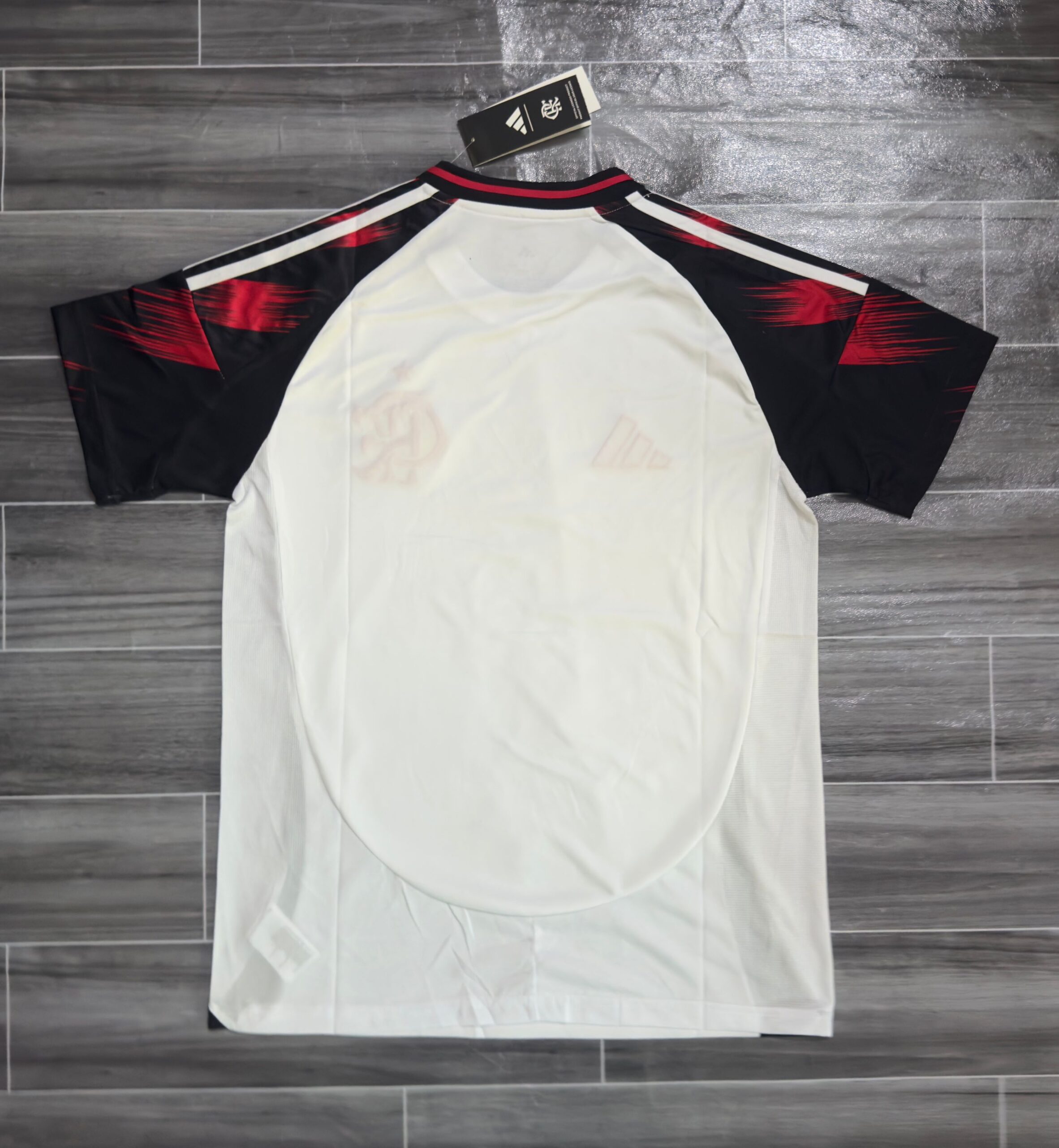 Flamengo 2025/26 Away Jersey – Official Brazilian Alternate Football Shirt - Image 2