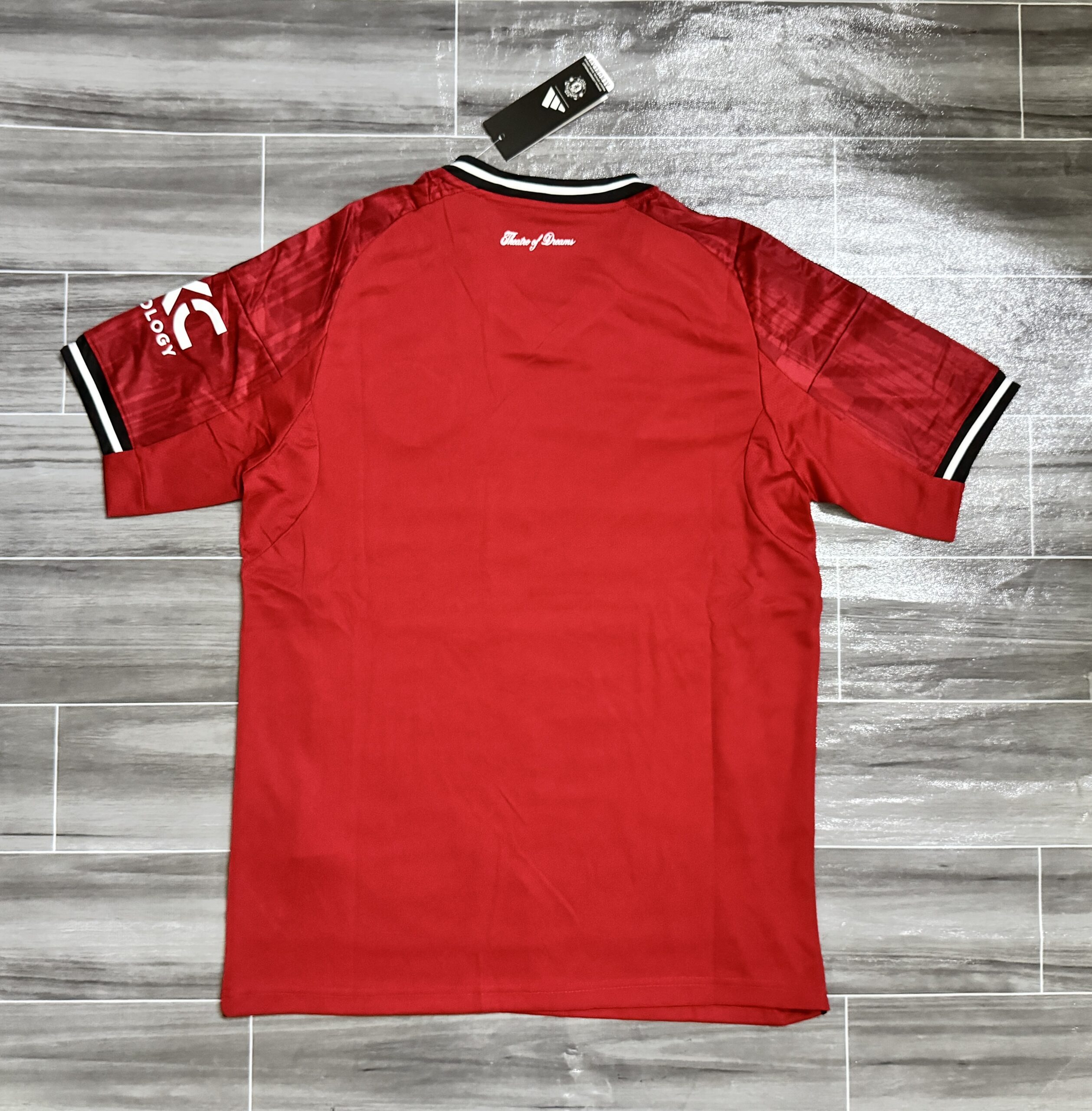 Manchester United Home Jersey 25/26 - Image 2