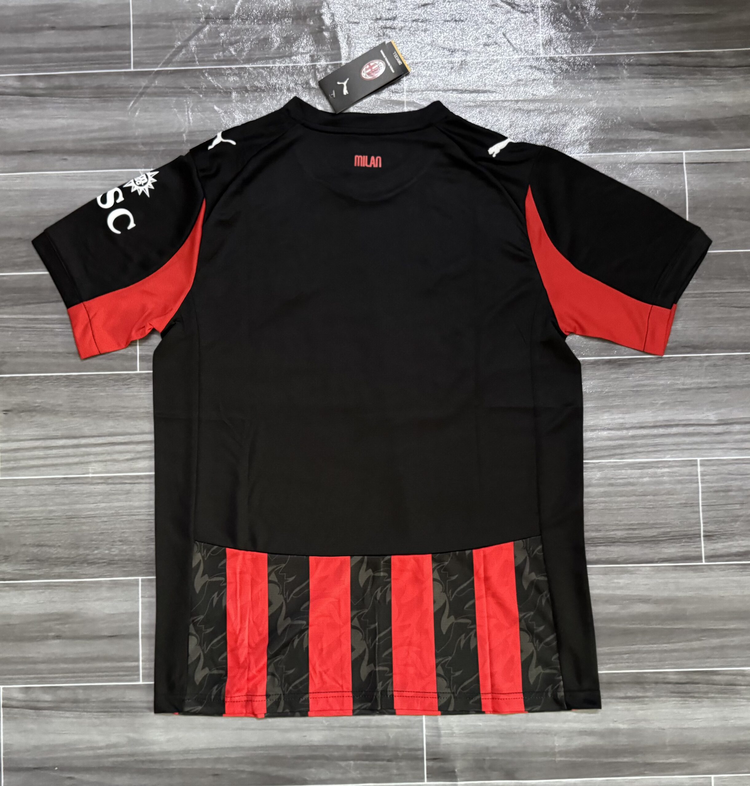 AC Milan Home Soccer Jersey 2025 – Official Rossoneri Football Shirt - Image 2