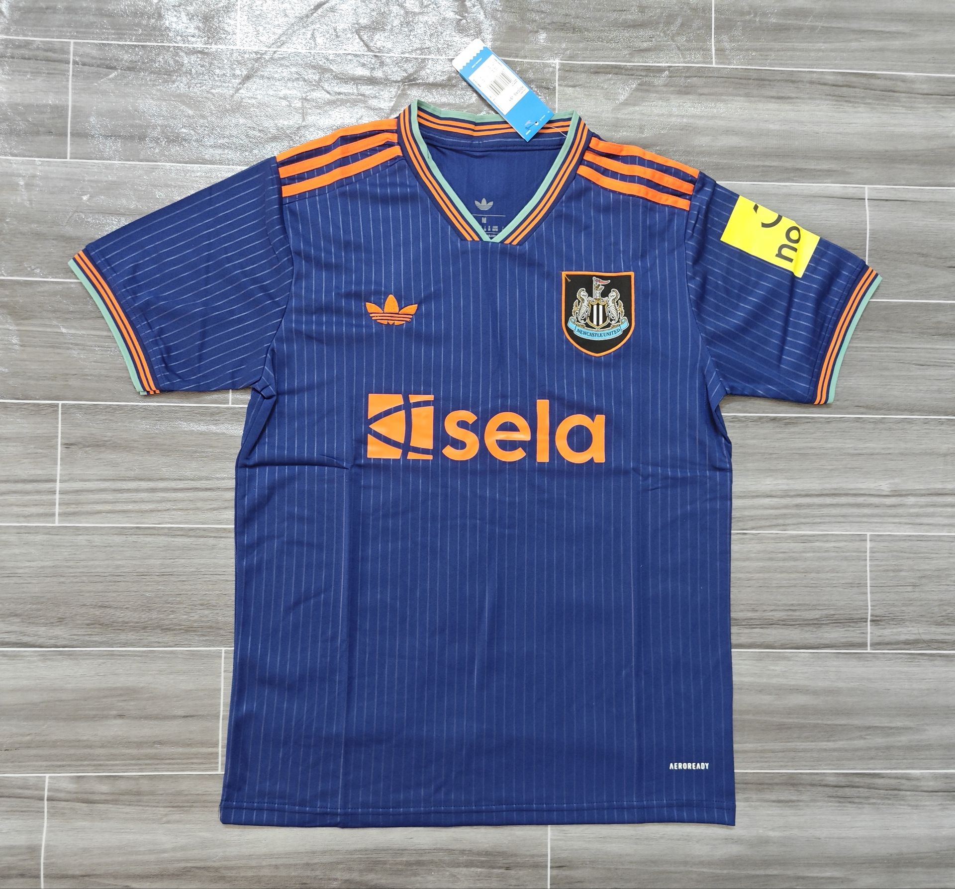 Newcastle United 2025 Away Soccer Jersey – Official Magpies Alternative Shirt