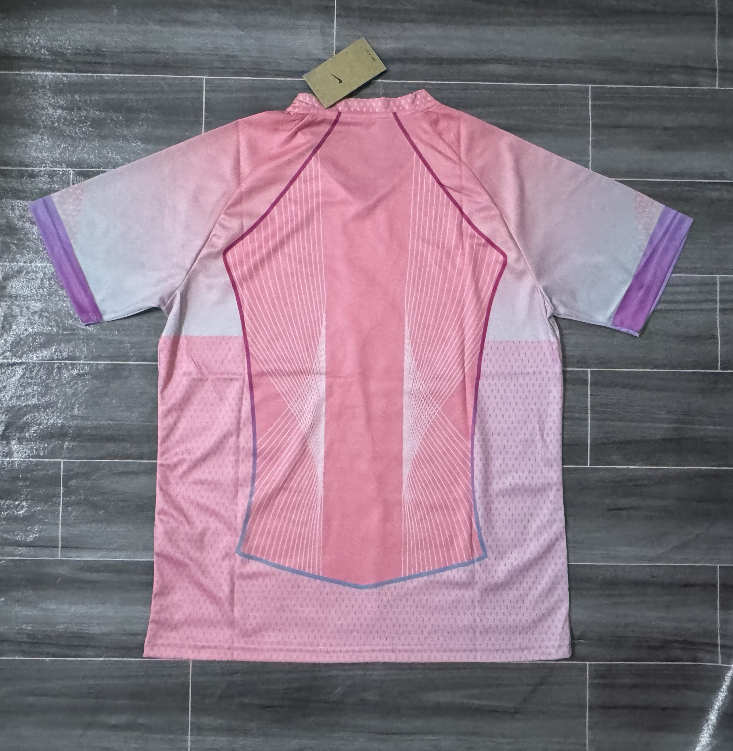 Paris Saint-Germain Pink Special Edition Jersey 2025 – Limited PSG Football Shirt - Image 2