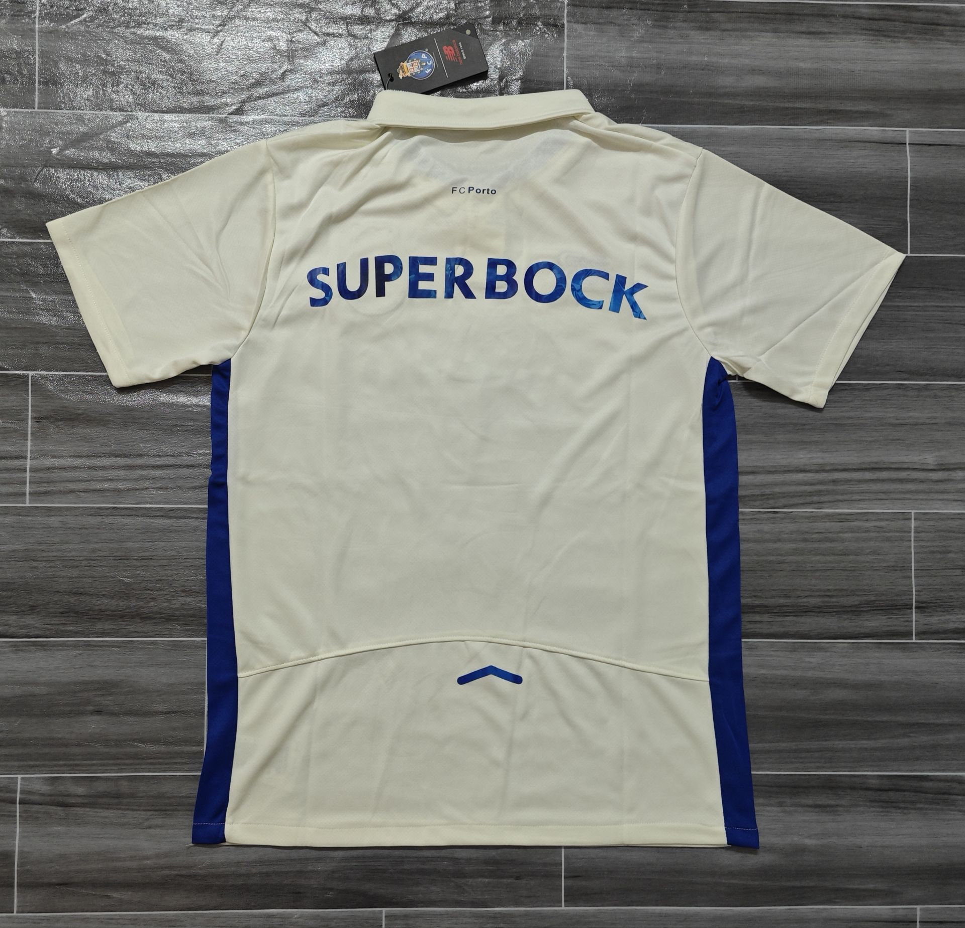 FC Porto 2025 Third Soccer Jersey – Official Dragons Third Kit - Image 2