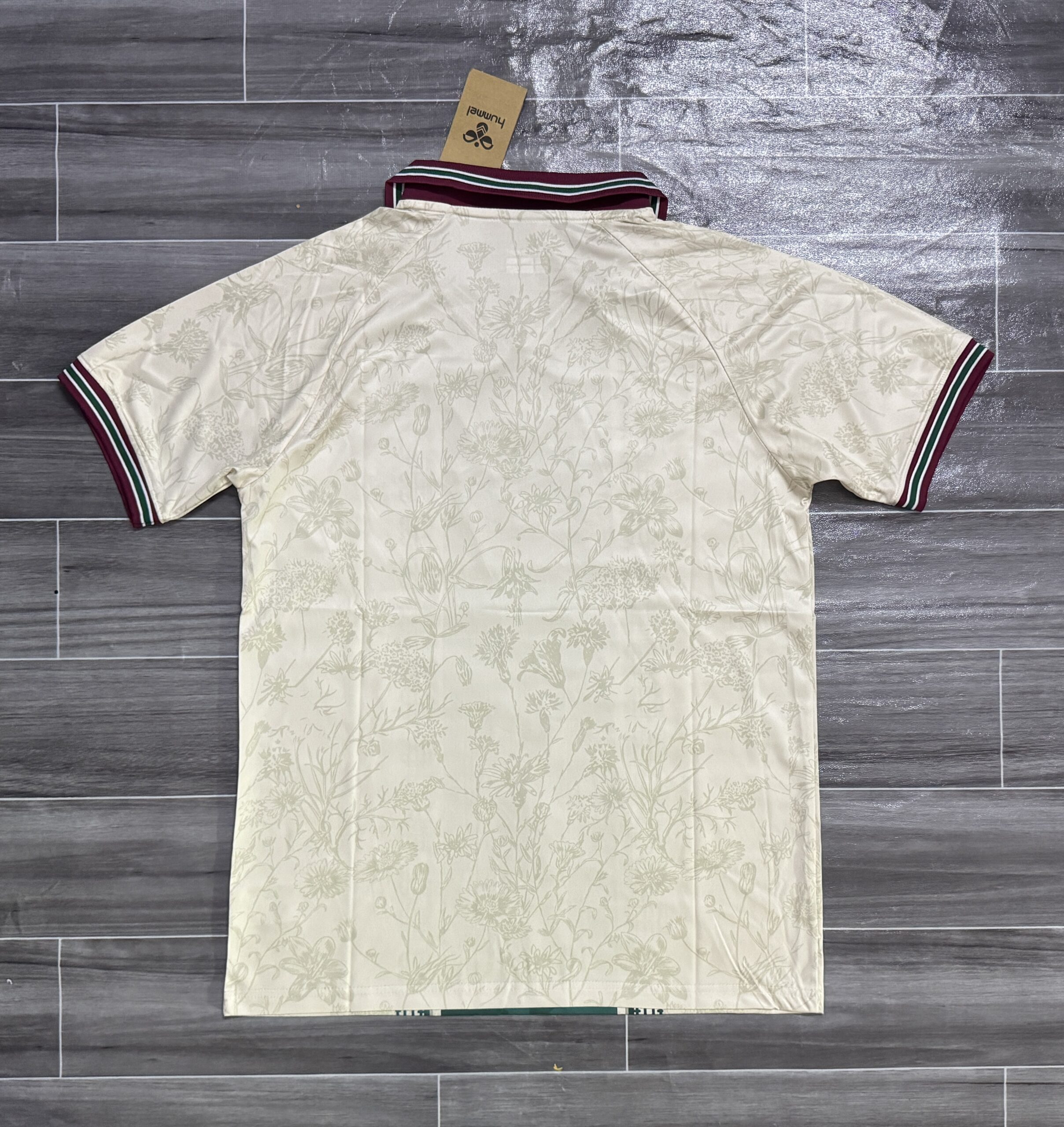 Real Betis 2025 Away Soccer Jersey – Official Verdiblancos Alternative Shirt - Image 2