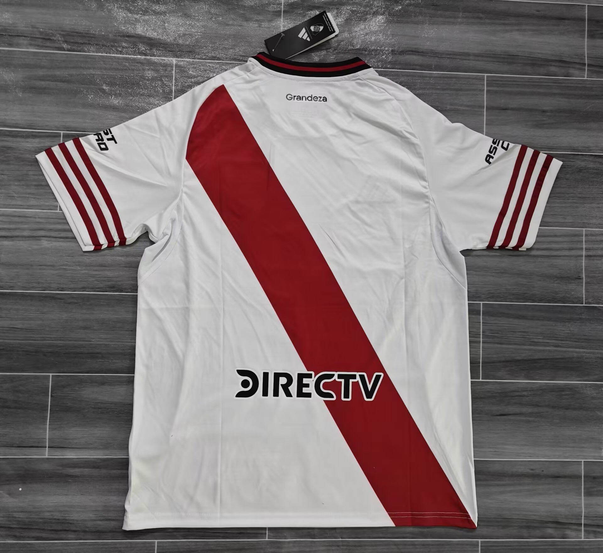 River Plate Home Soccer Jersey 2025 – Official Los Millonarios Football Shirt - Image 2