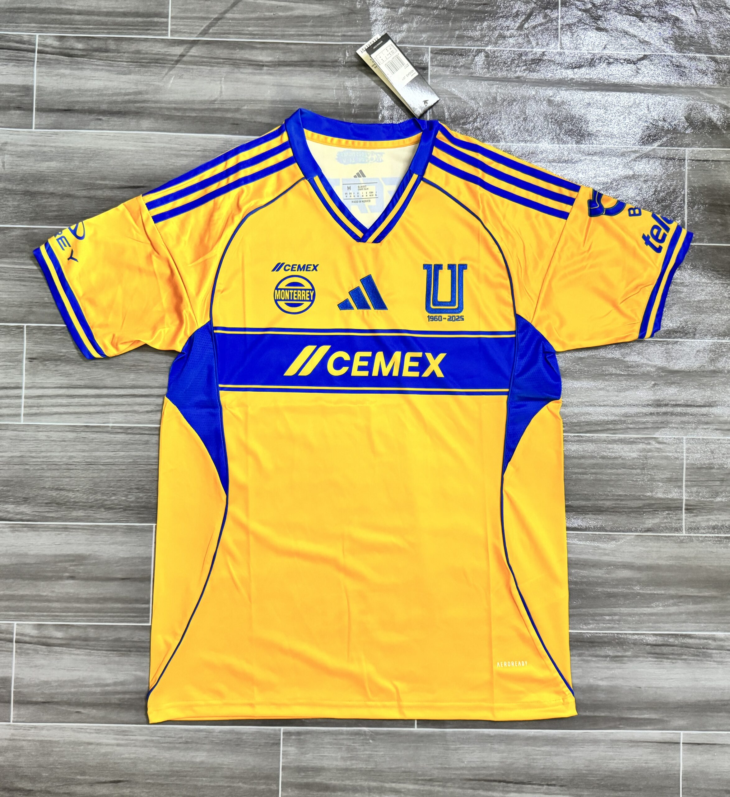 Tigres UANL Home Soccer Jersey 2025 – Official Los Felinos Football Shirt